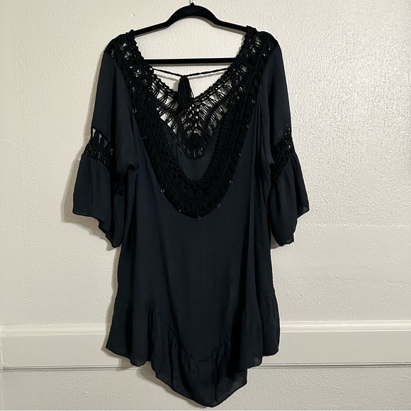 Woven Tassel Trim Dip Hem Black Beach Cover-up Low Back Dress - Picture 6 of 7